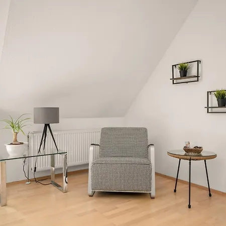 Idyllische Maisonette-Wohnung nähe Bergpark Wilhelmshöhe Kassel Zimmer foto